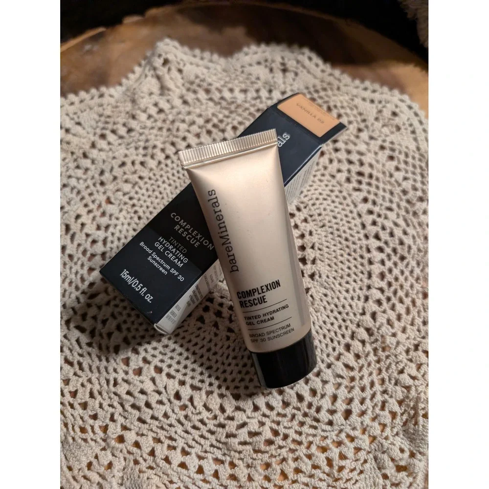 NIB bareMinerals Complexion Rescue Tinted Hydrating Gel Cream Vanilla 02 SPF 30